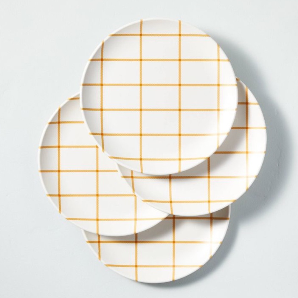 (4) Hearth and hand dinner plates